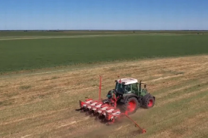 Ovo je NAJMODERNIJA Gaspardo Sejalica - Vrlo Precizno Odredjuje Dubinu Setve 