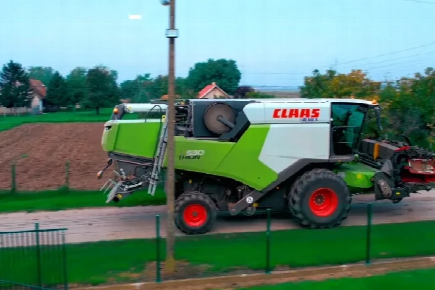 Claas Trion 530 - SKROJEN BAŠ PO MERI Poljoprivrednika! 