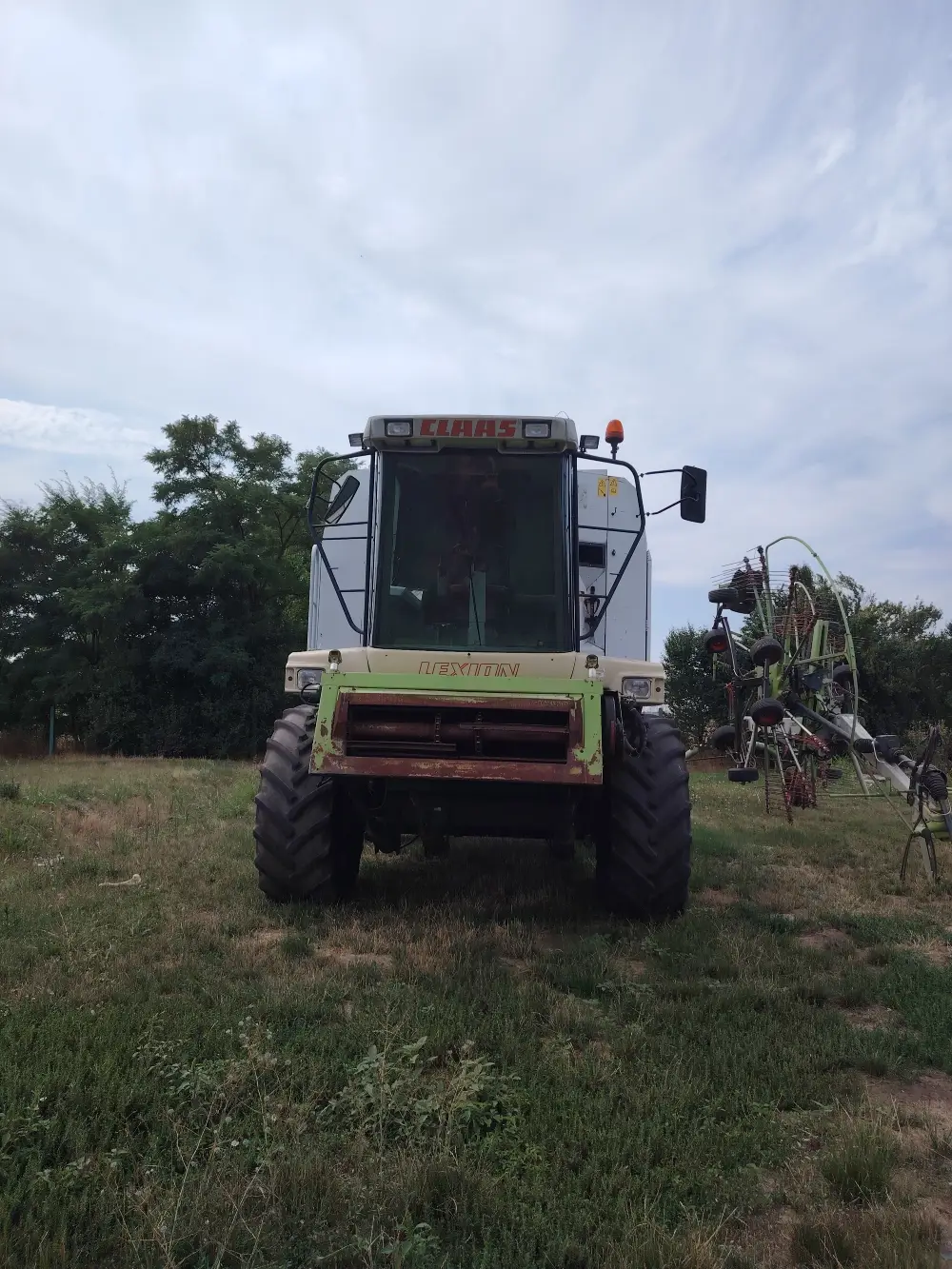 Kombajn CLAAS LEXION 440 