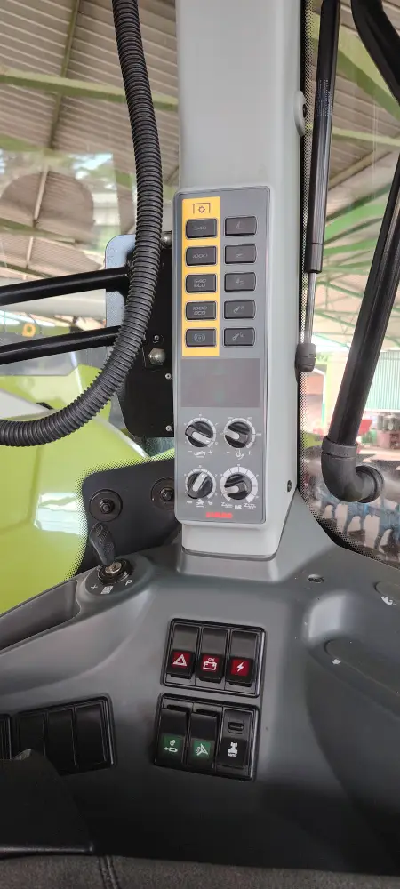 Traktor CLAAS AXION 950 
