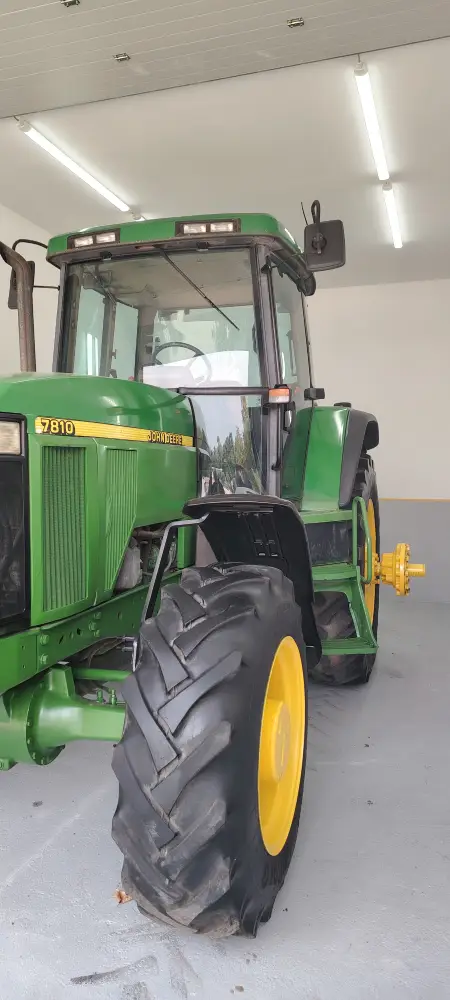 Traktor Traktor JOHN DEERE 7810 