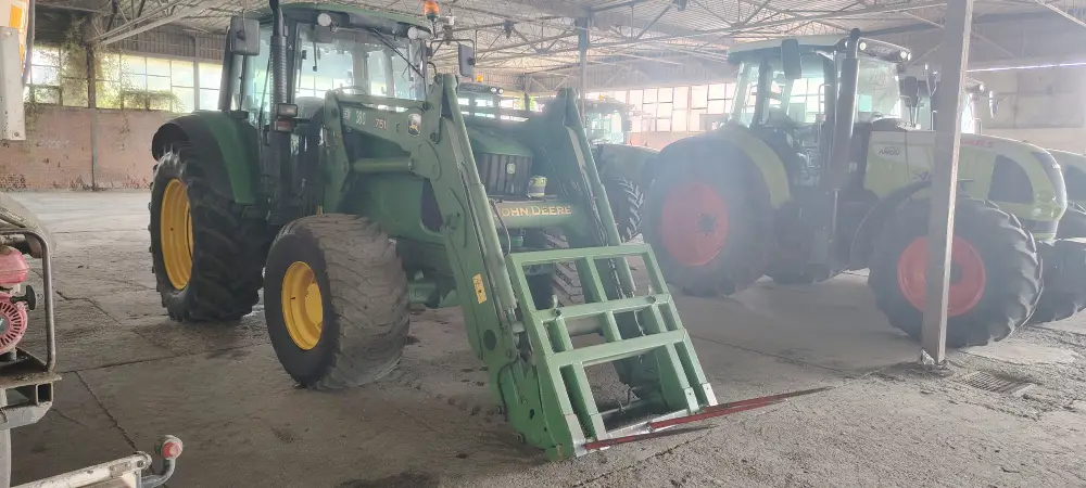 Traktor Traktor JOHN DEERE 6920 S 
