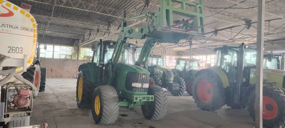 Traktor Traktor JOHN DEERE 6920 S 