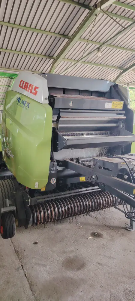 Balirka CLAAS Variant 360 