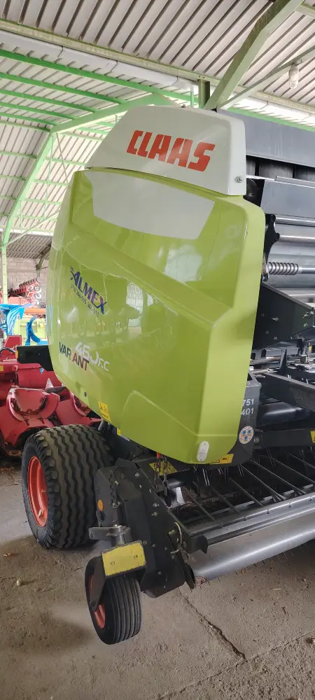 Balirka CLAAS Variant 460 