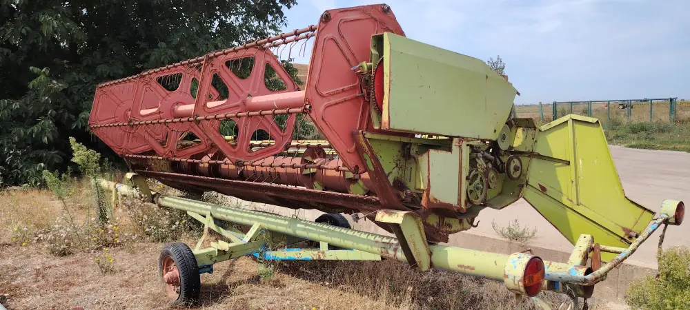  Kombajn DOMINATOR 108 i kolica za heder 