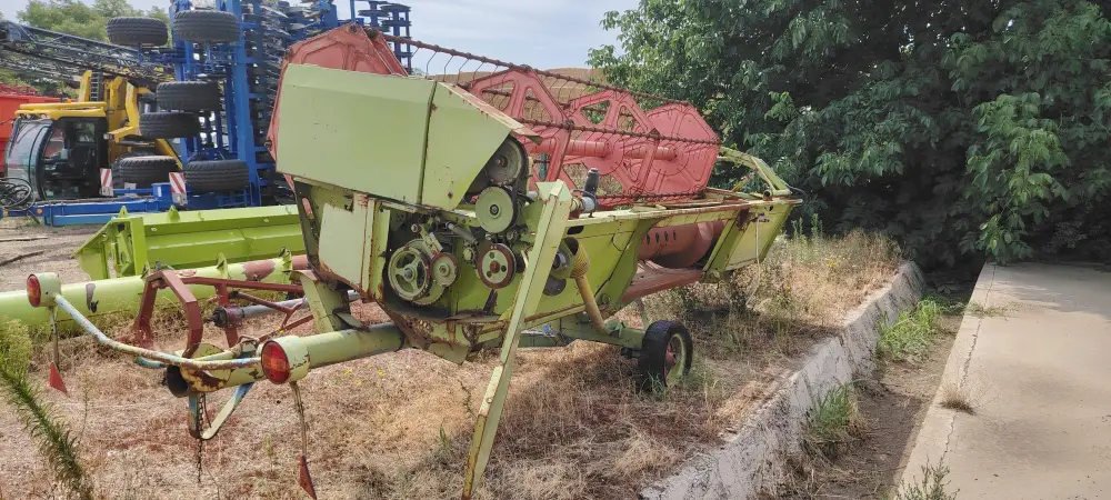  Kombajn DOMINATOR 108 i kolica za heder 